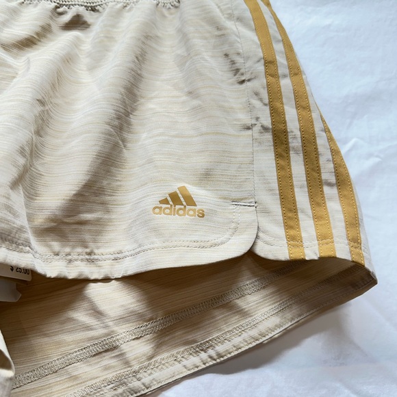 NWT Adidas Brown/Tan Athletic Shorts Size Large - Picture 2 of 11